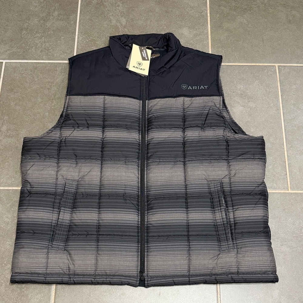 Ariat wind and water resistant concealed carry vest. Size 3XL